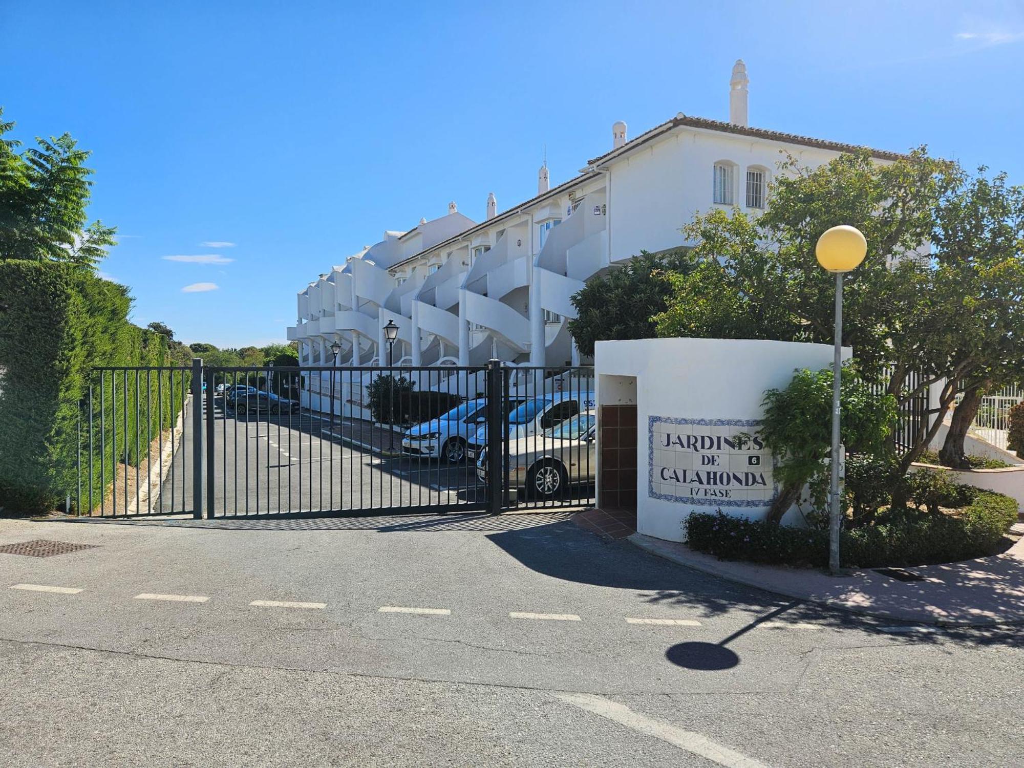 One Bedroom Apartment In Jardines De Calahonda MIJAS COSTA Kültér fotó