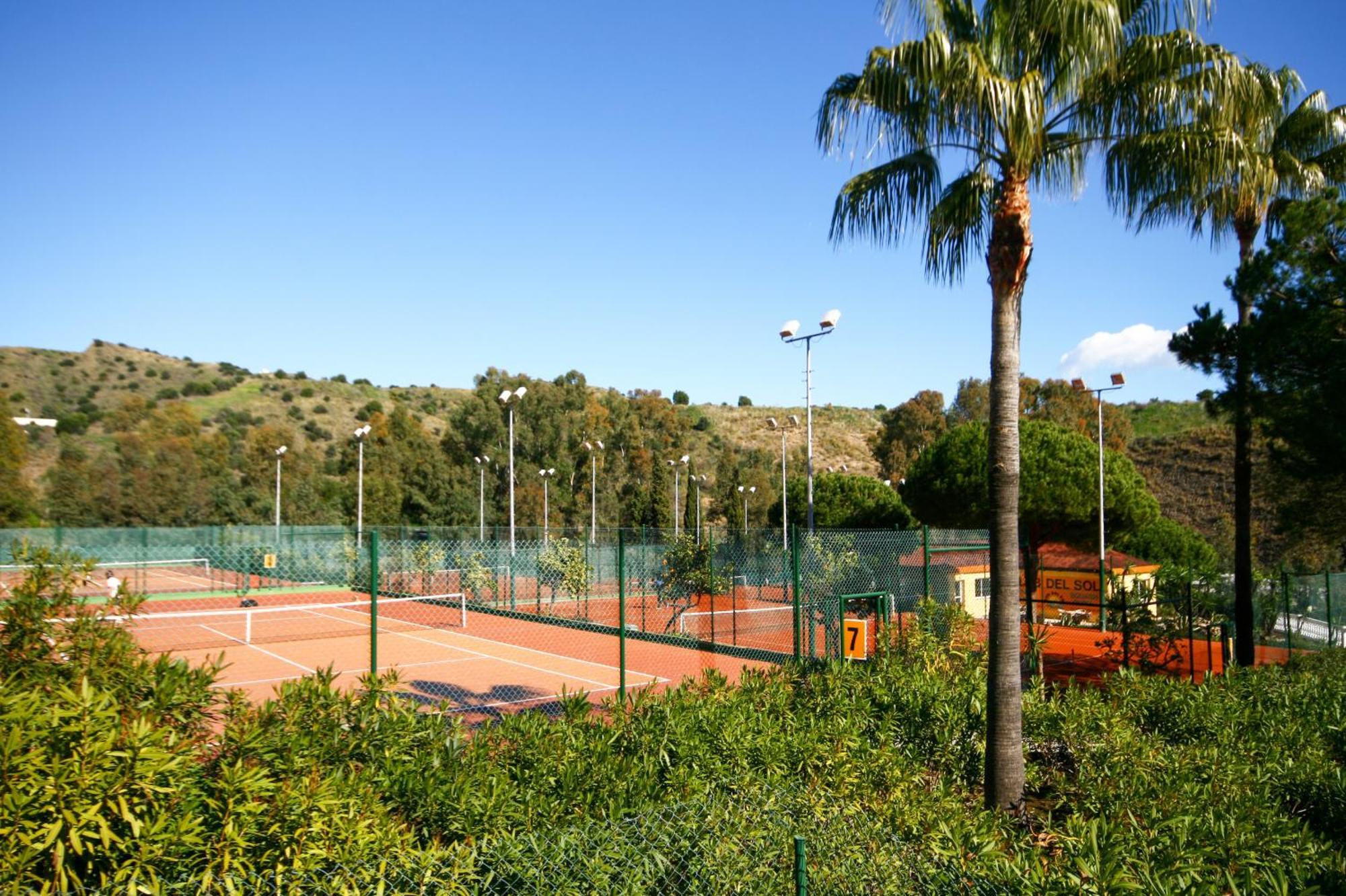 One Bedroom Apartment In Jardines De Calahonda MIJAS COSTA Kültér fotó