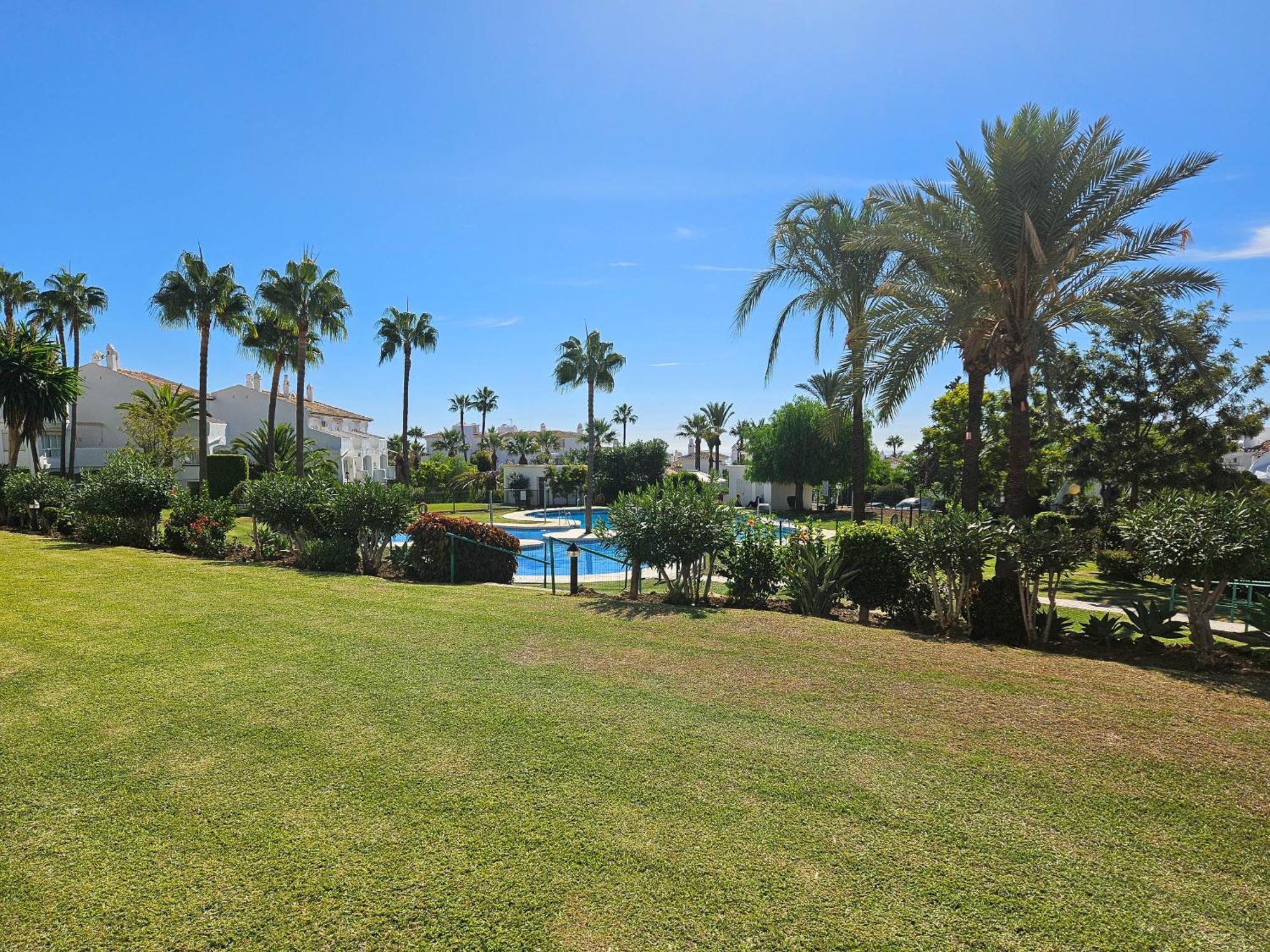 One Bedroom Apartment In Jardines De Calahonda MIJAS COSTA Kültér fotó